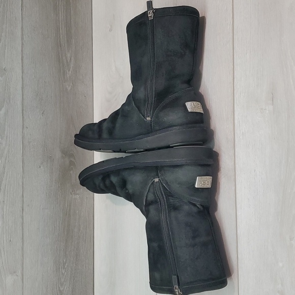 Ugg Australia Women Comfort 1889 Black Leather Sheepskin Boots shoes sz 8 - Picture 7 of 14